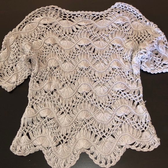 Gray Knit Short Sleeve Top, Size Petite Medium - Picture 6 of 6